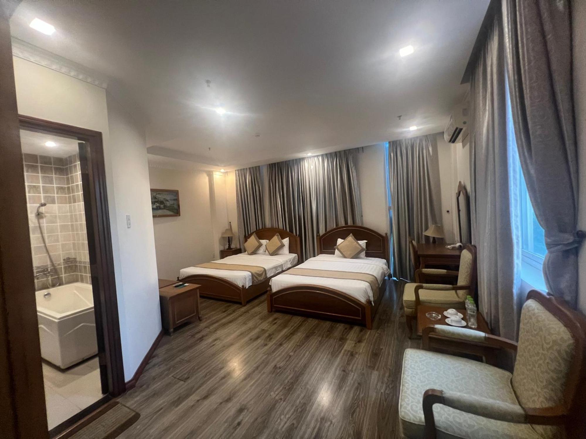 Madella Hotel Can Tho Bagian luar foto