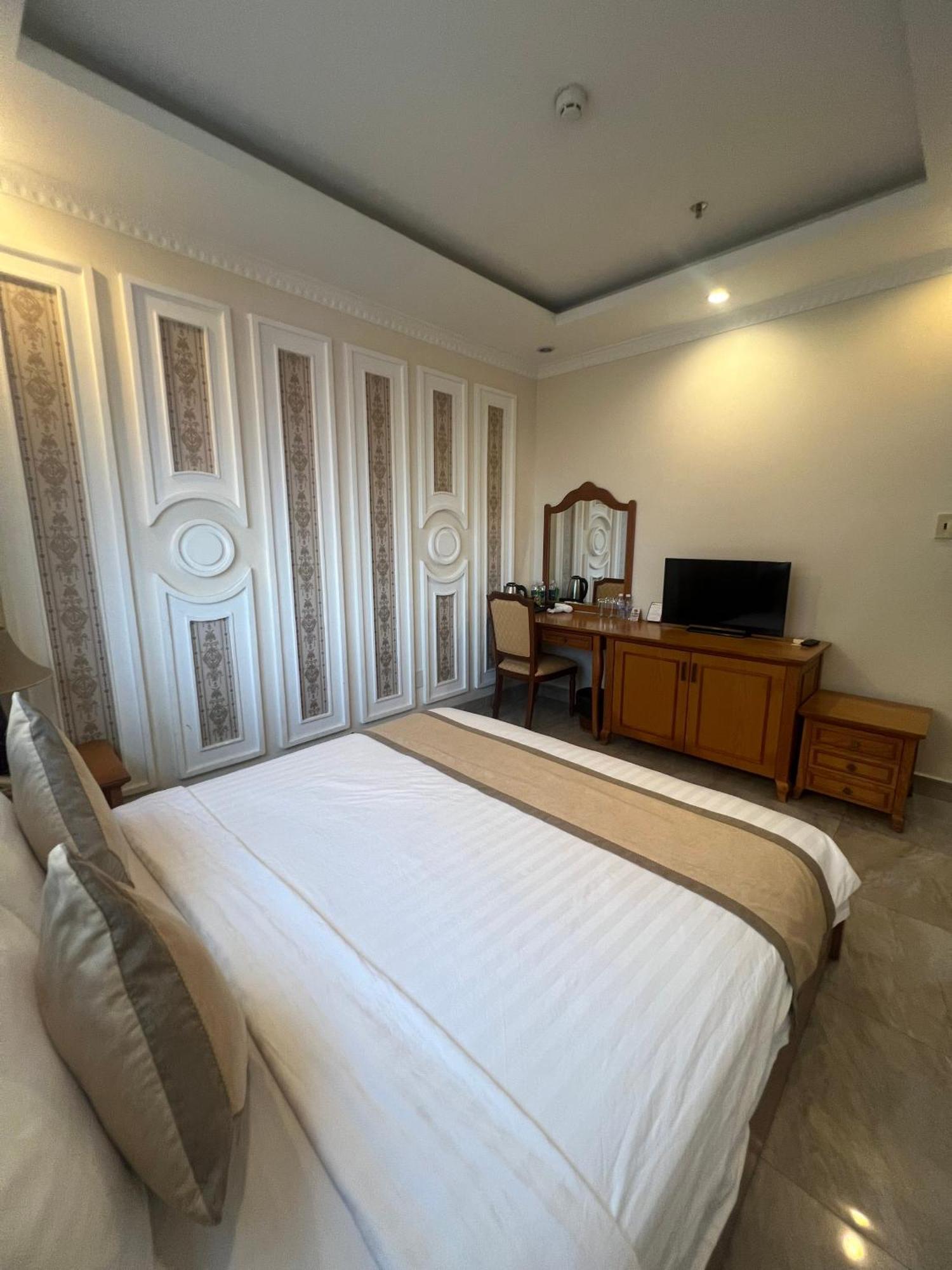 Madella Hotel Can Tho Bagian luar foto
